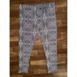American Eagle Outfitters Leggings Aztec Print Stretch‎ Casual Comfy Size L